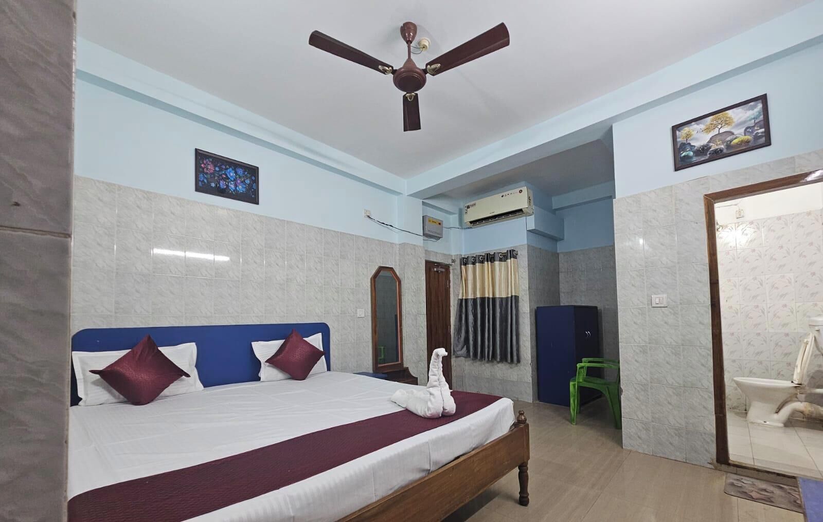 Familierom | Skrivebord, skrivebord for bærbar PC og wi-fi (inkludert)