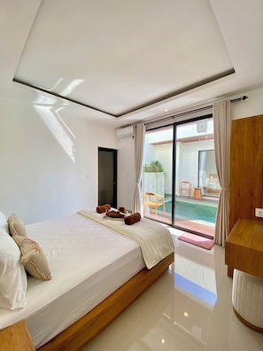 Deluxe Villa, Pool View | Desk, laptop workspace, cribs/infant beds, free WiFi - Villa Indah (Ungasan)