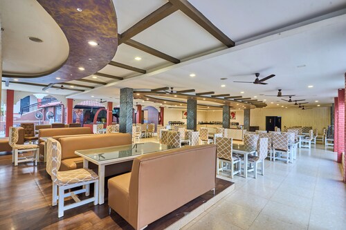 Elim Resorts