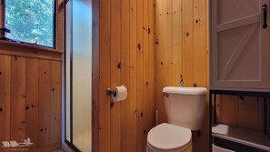 Hair dryer, towels - Renovated Westport Island Retreat: 180° Water Views, Shared Dock & Dog Friendly! (Westport)