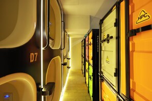 Chambre Double pour 1 personne, plusieurs lits, non-fumeur, climatisation