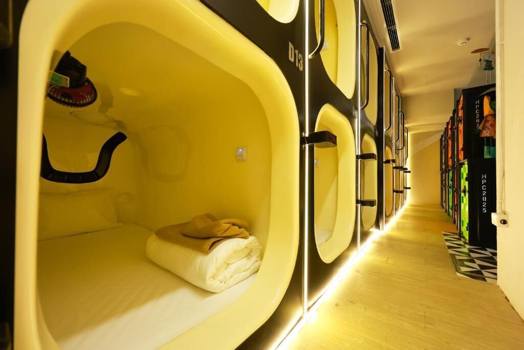 Double Room Single Use, Multiple Beds, Non Smoking, Air conditioning | Free WiFi