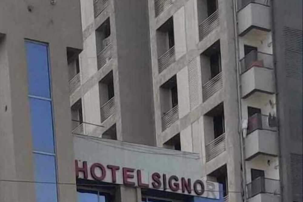 HOTEL SIGNOR