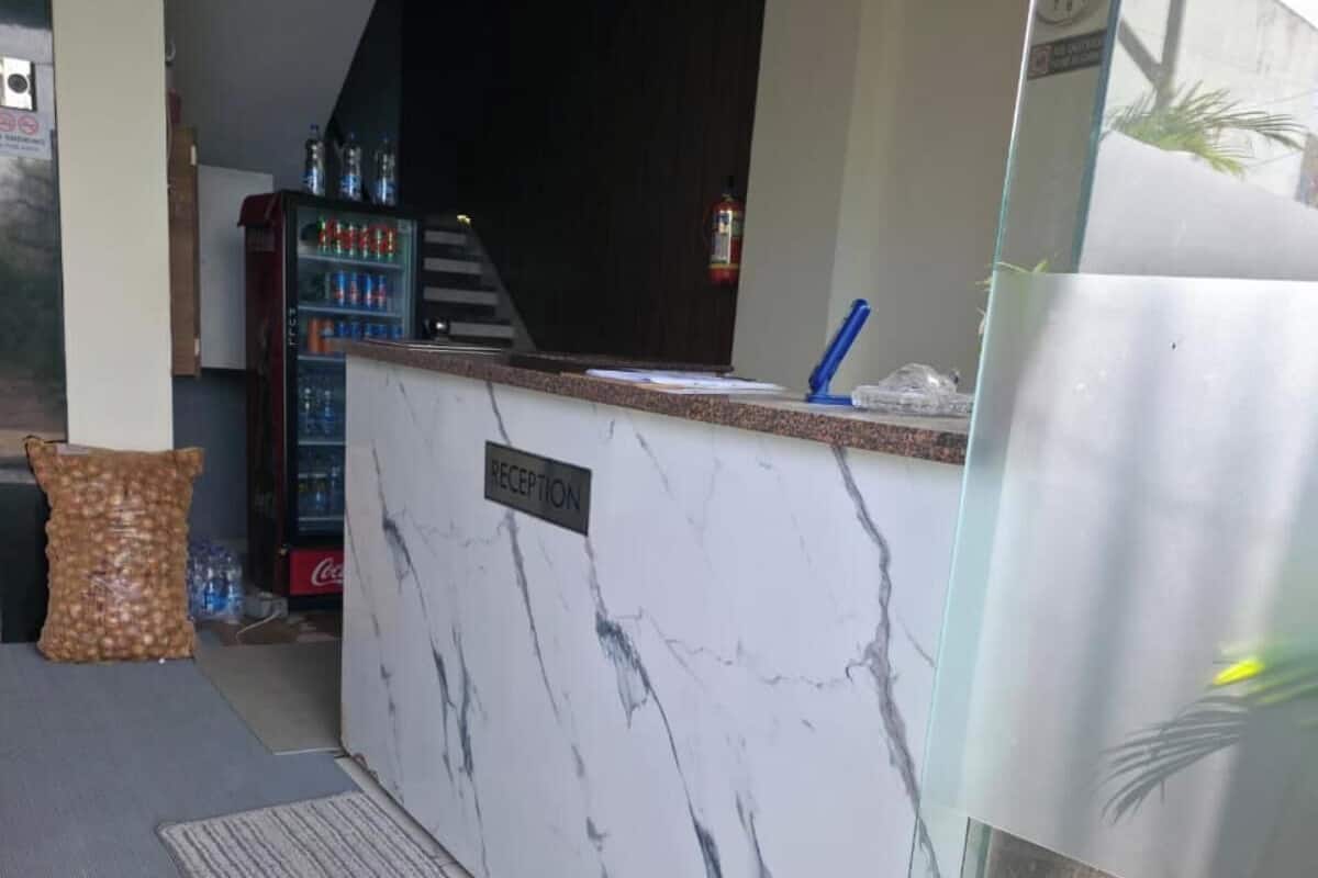 Deluxe Room | Lobby