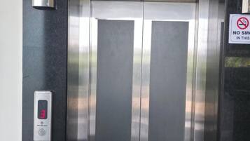 Deluxe Room | Interior