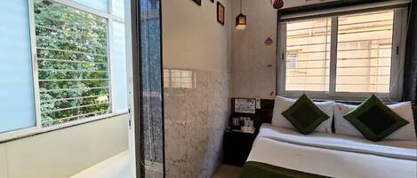 Deluxe Double Room, Balcony, City View