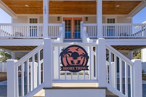 Exterior detail - Brand New Build! | Pet Friendly | 6-Seater Golf Cart (Oak Island)