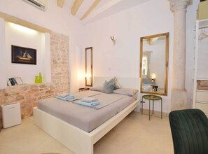 Apartment | Dining - Modern and Cozy Rovinj Old Town Apartments - Studio Apartment (Rovinj)