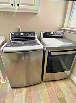 Interior - 2-bedroom house in quaint New Iberia with cool AC (New Iberia)