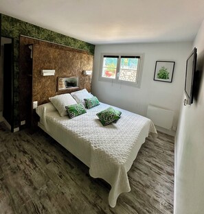 2 bedrooms, iron/ironing board, WiFi, bed sheets - Villa Elisa between sea and mountains ALIVU (Calenzana)