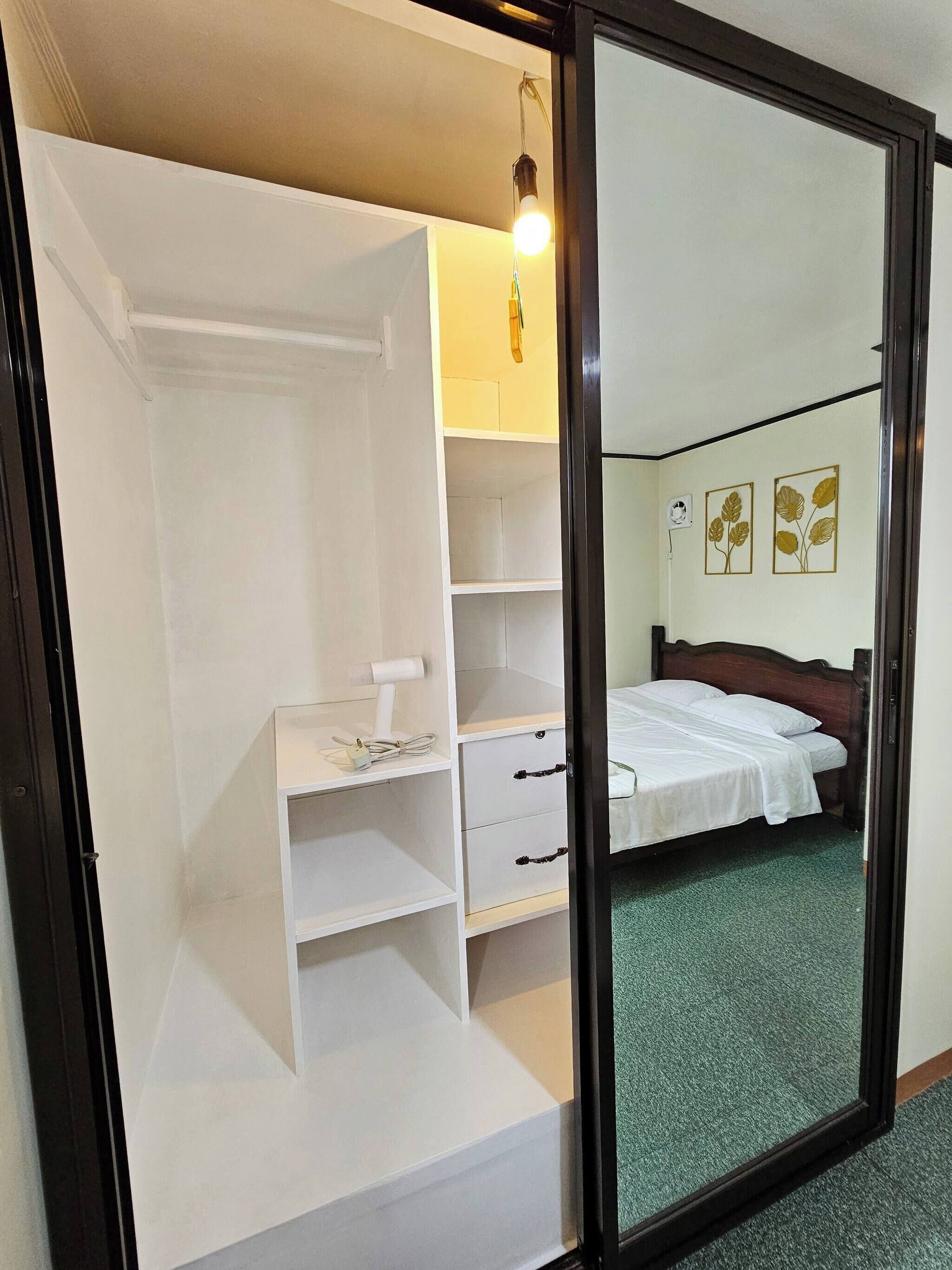 1 bedroom