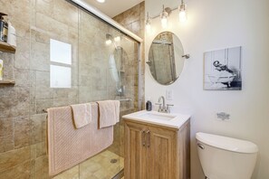 Towels - Game Room, Patio! Lake Worth Beach Family Retreat (Lake Worth Beach)