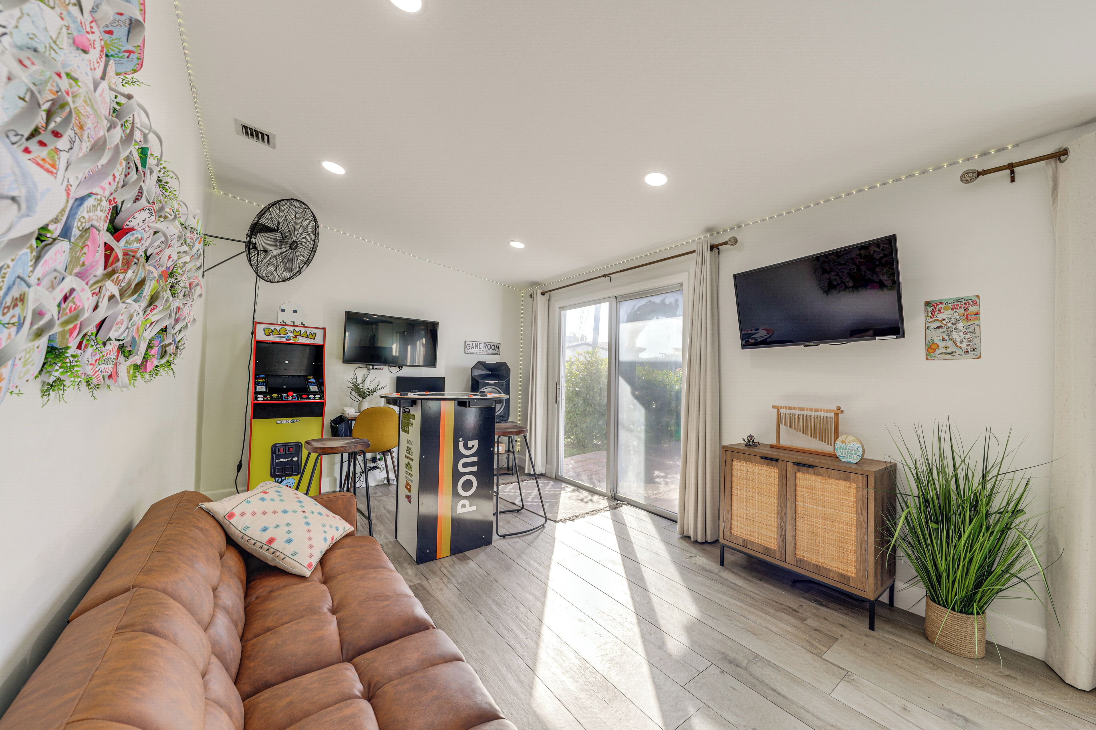 Een televisie en videogames