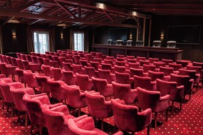 Meeting facility - Aivazovsky (Gyumri)