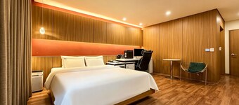 M Place Hotel Guwol-dong