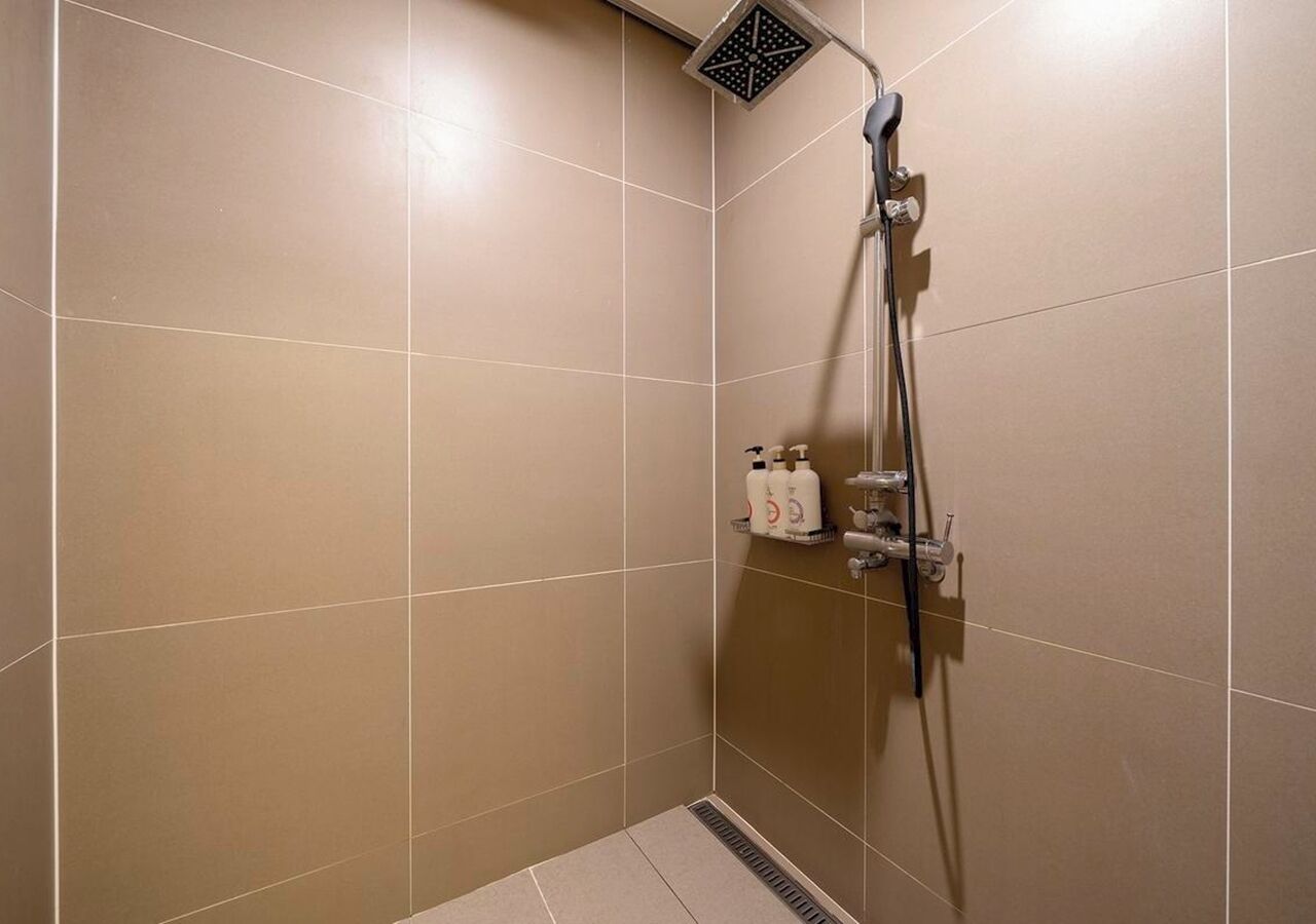 M RTX 3070 Couple PC | Bathroom | Hair dryer, towels, soap, shampoo