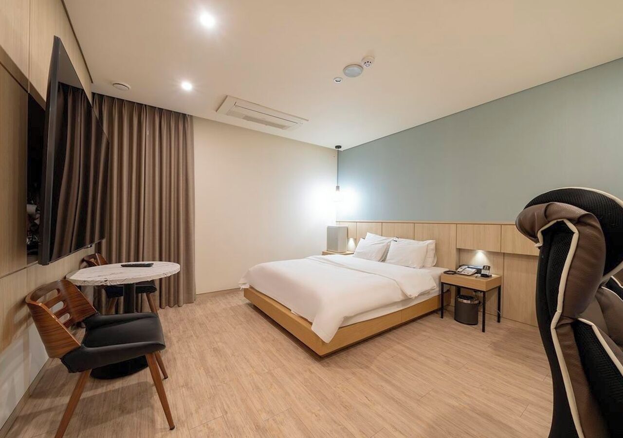 M RTX 3070 Couple PC | Free WiFi