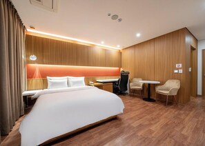 M Superior | Free WiFi - M Place Hotel Guwol-dong (Incheon)