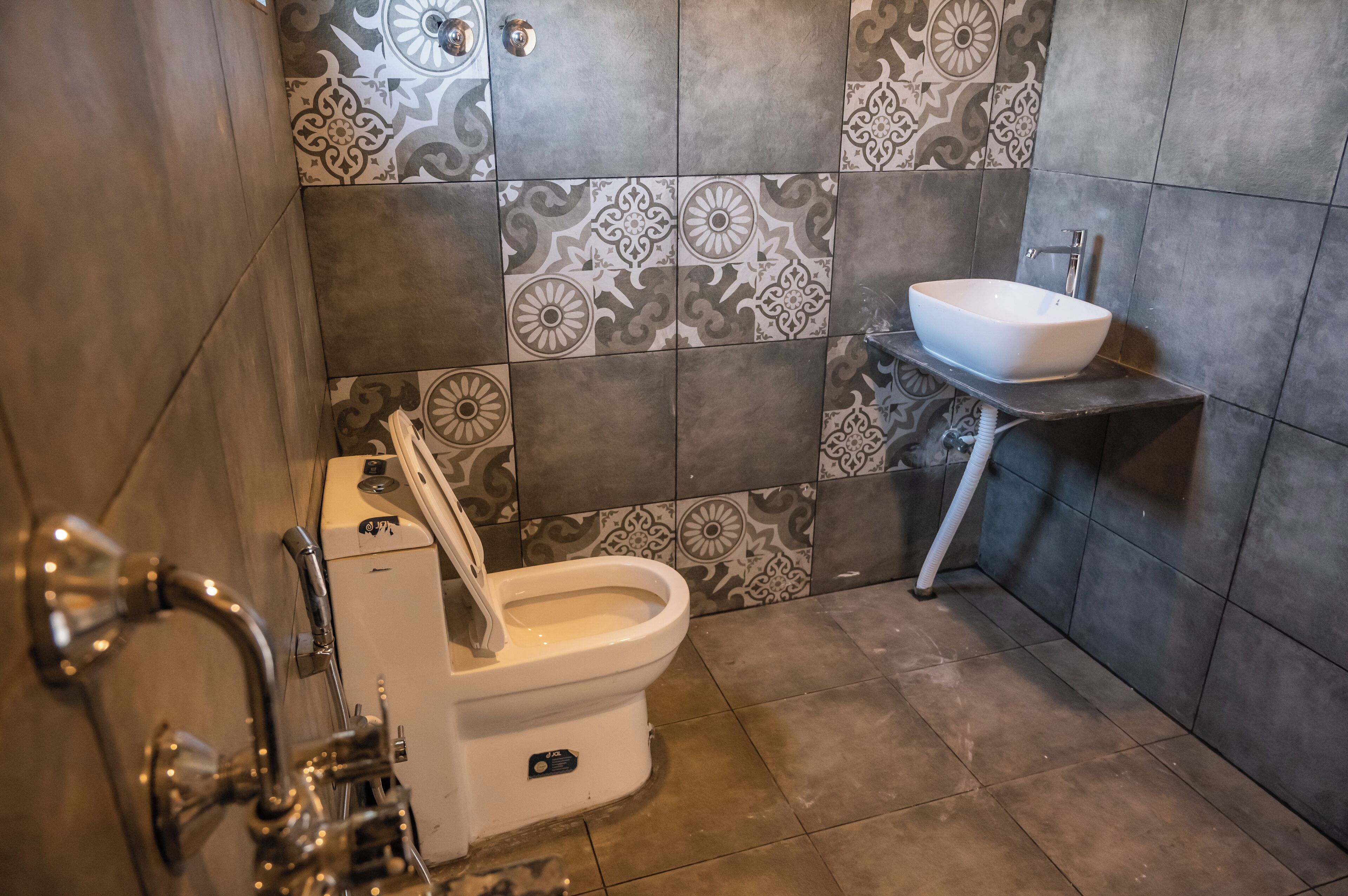 Chambre Double Deluxe, balcon | Salle de bain