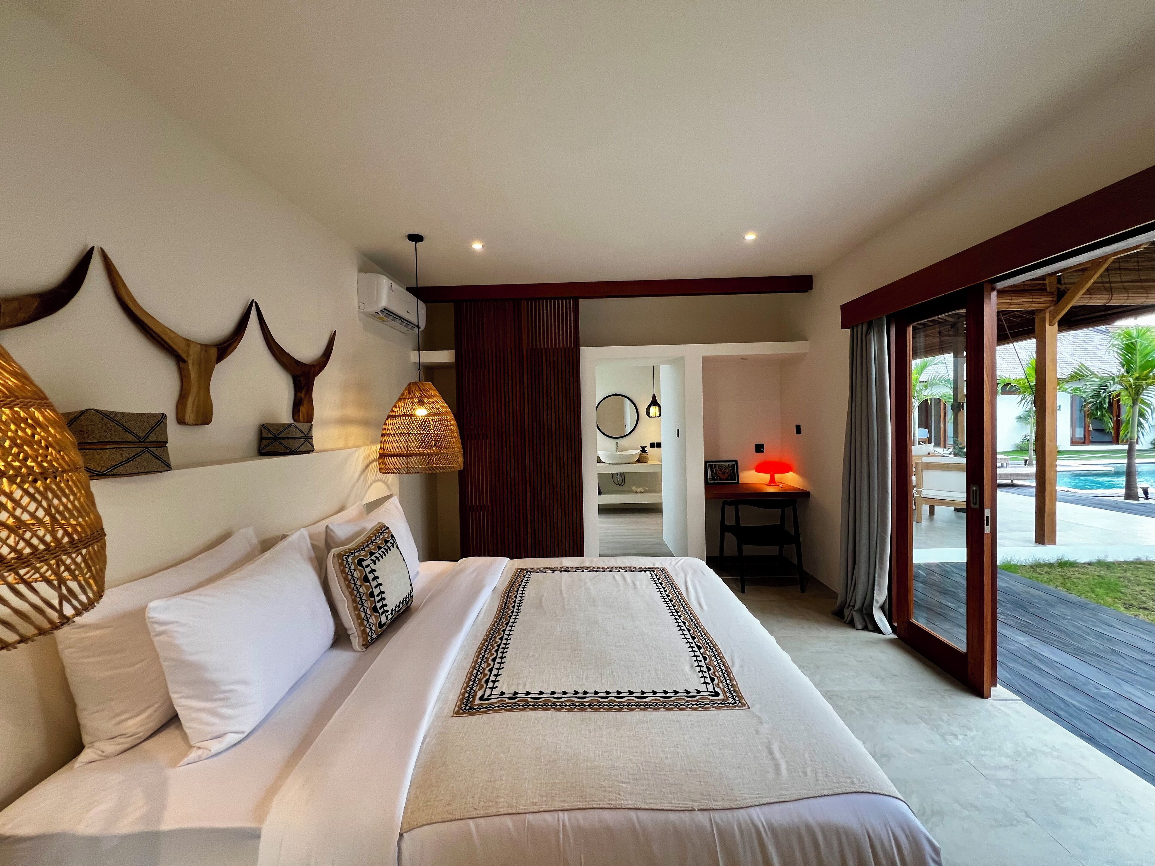 Deluxe Villa, Balcony, Pool View