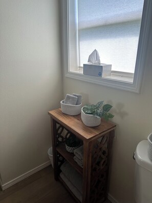 Interior - Marvelous 4-bedroom apartment in welcoming Wendell (Wendell)