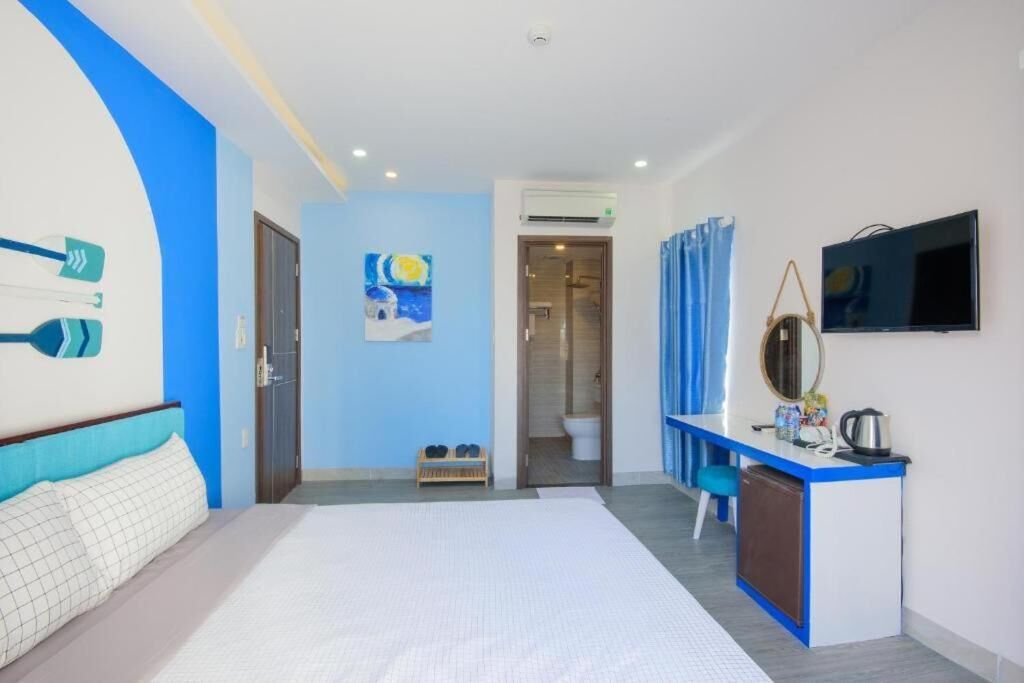 Classic Double Room | In-room safe, soundproofing, iron/ironing board, free WiFi