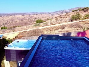 Baignoire à remous extérieure