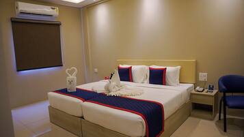Standard Room | Desk, free WiFi