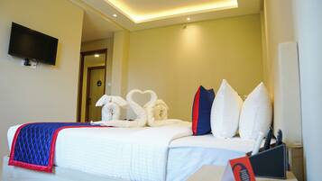 Standard Room | Desk, free WiFi