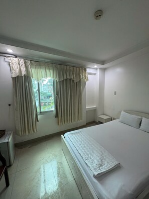 Standard Single Room, Non Smoking - SEVEN STARS HOTEL (Thanh Pho Ho Chi Minh)