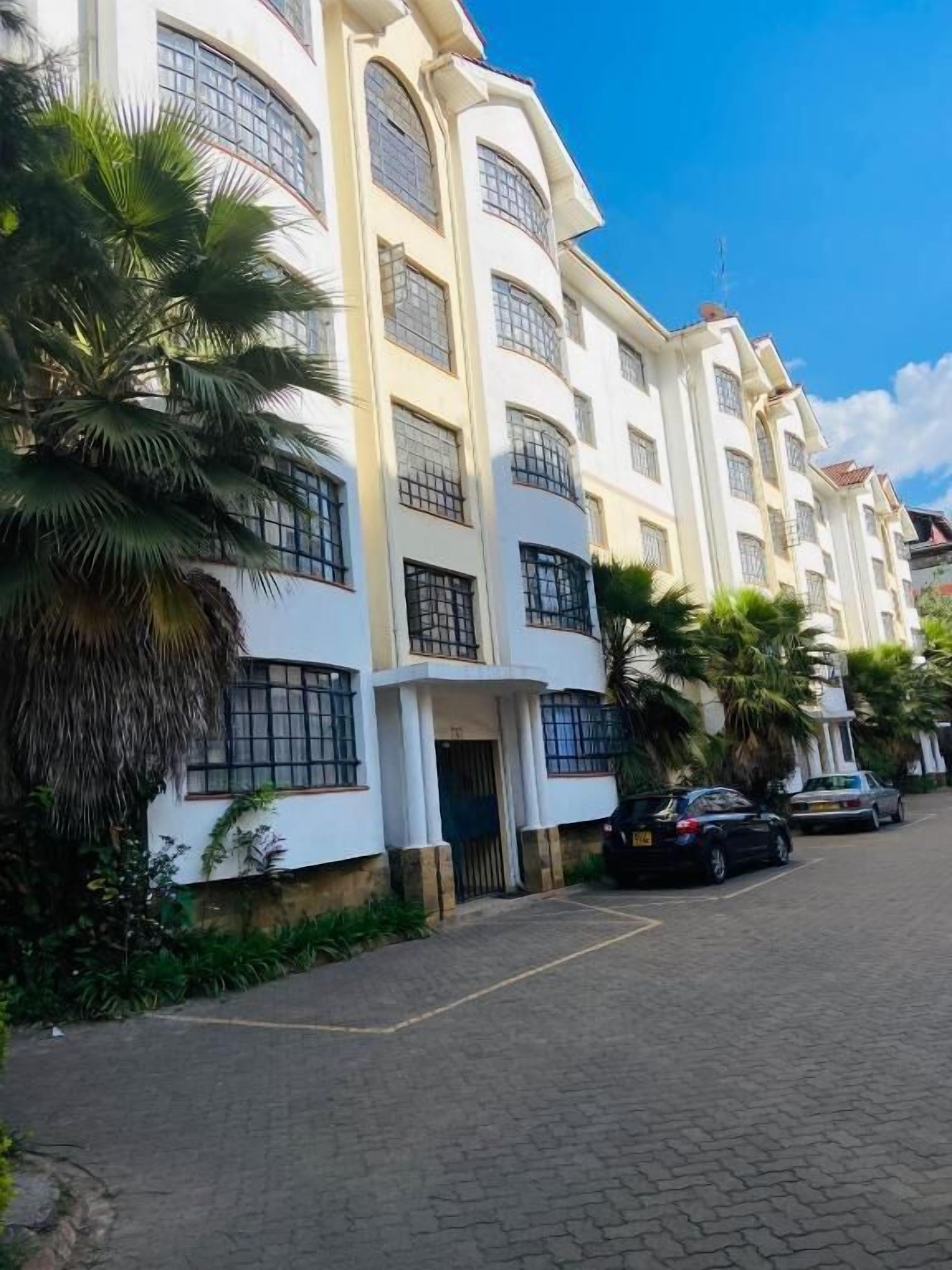 Apartamento, 2 quartos, para fumantes, piscina particular | Fachada