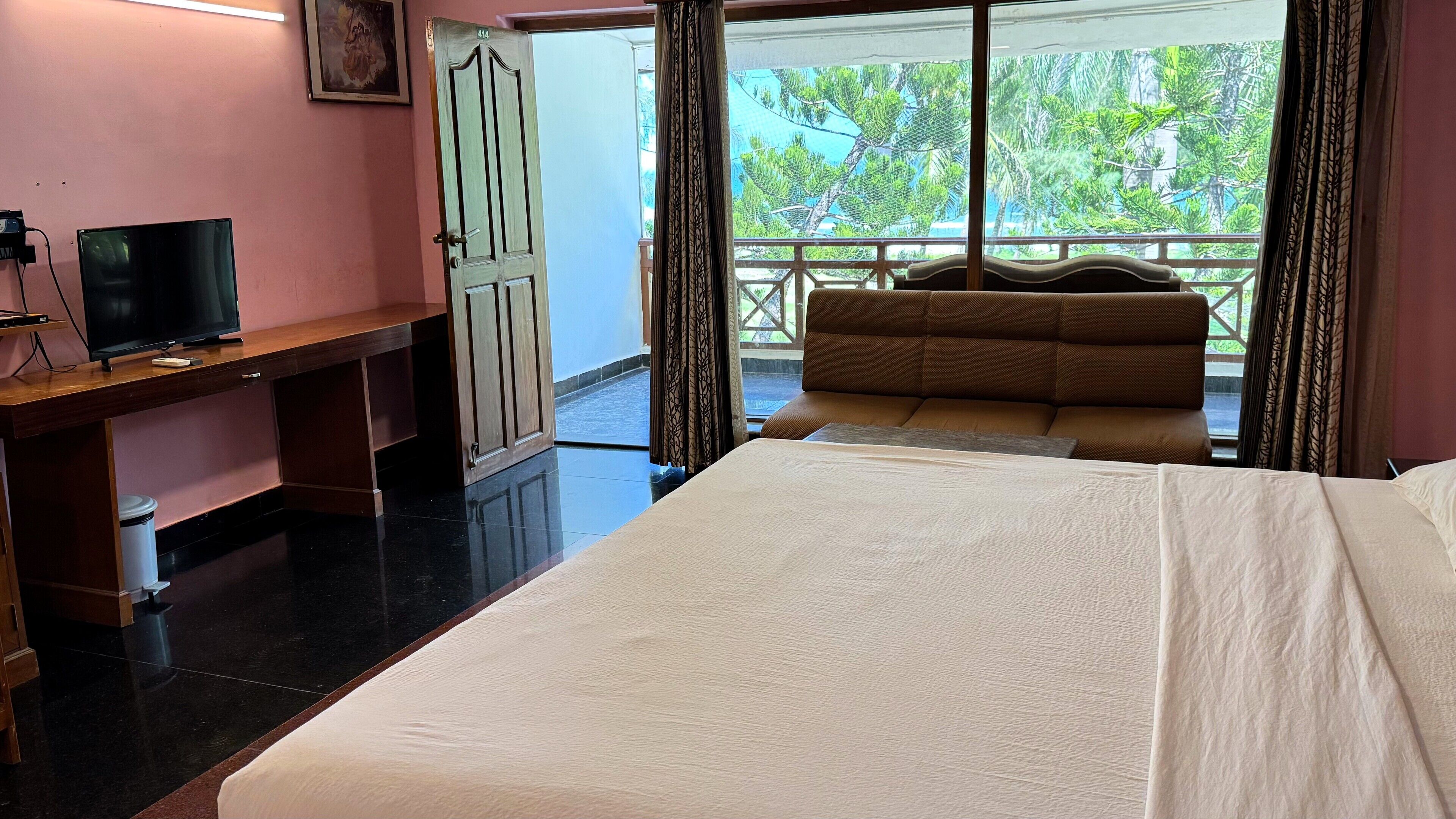 プレミア ダブルまたはツインルーム バルコニー シービュー | WiFi (無料)