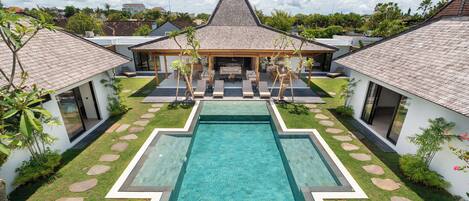 Outdoor pool, pool loungers