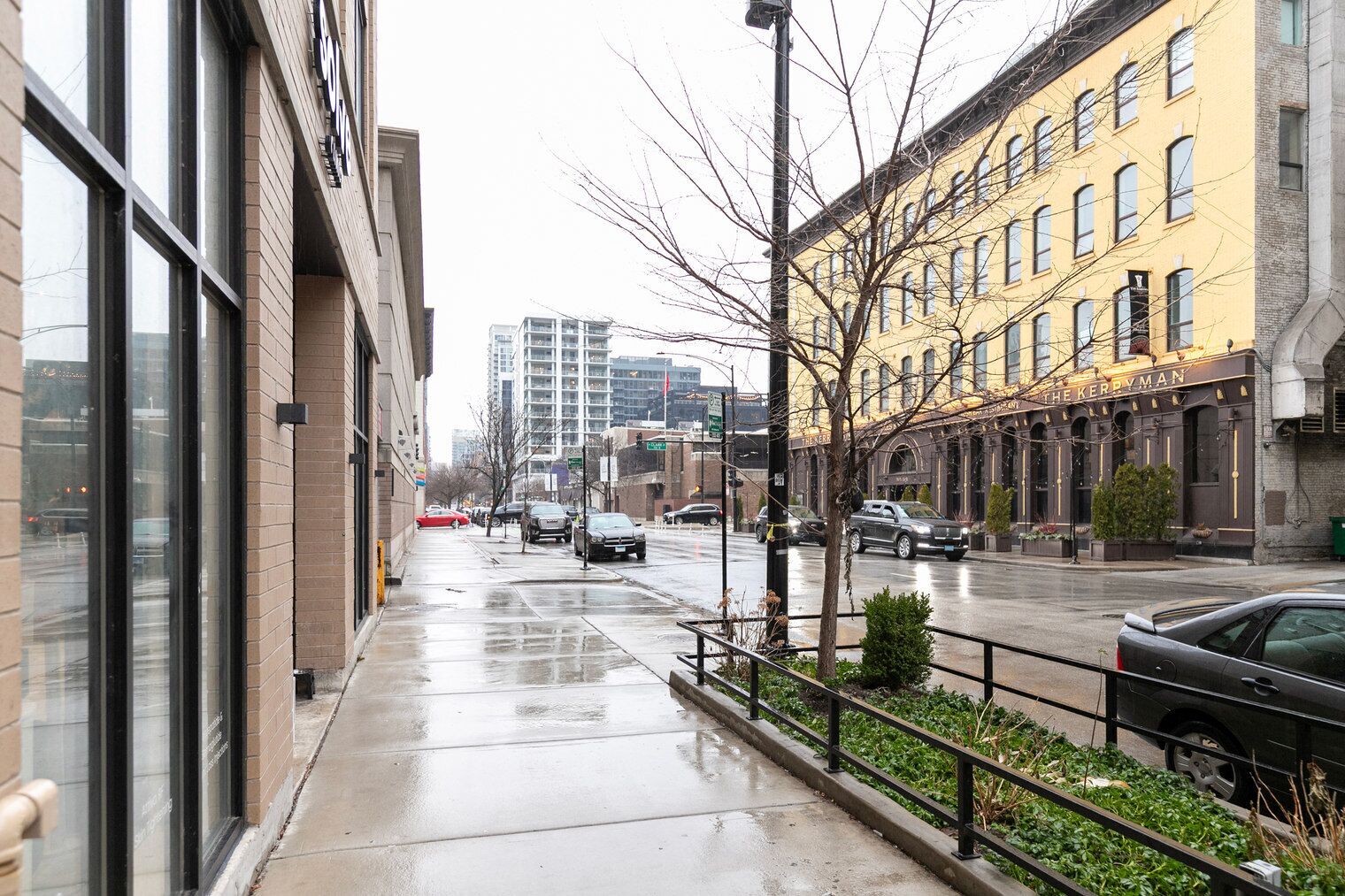 A street view with a building labeled "The Kerseyman" on the right.
