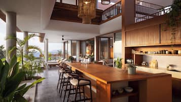 Damnak Soriya: Three bedrooms | Private kitchenette | Fridge, microwave, rice cooker, cleaning supplies