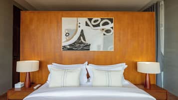 Minibar, wi-fi (inkludert) og sengetøy