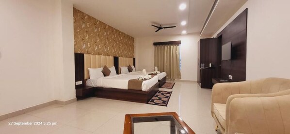 Family Room - Neelkanth (Faizabad)