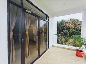 Single Room | Balcony