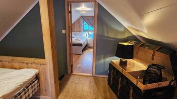 4 bedrooms
