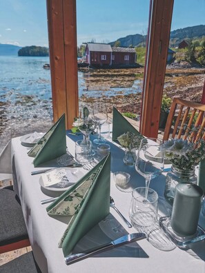 Nhà, 3 phòng ngủ, ban công, quang cảnh núi | Khu ăn uống