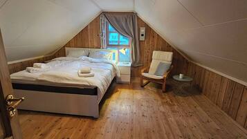 House, 3 Bedrooms, Balcony, Mountain View | 4 bedrooms