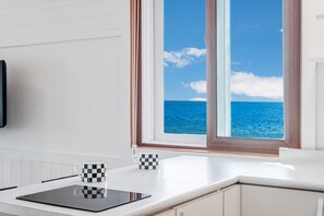 ベーシック ルーム 1 ベッドルーム (204(Ocean View)) | 1 室のベッドルーム、WiFi (無料)