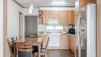 Basic Room, 2 Bedrooms (301(Ocean View/Group)) | 1 bedroom, free WiFi