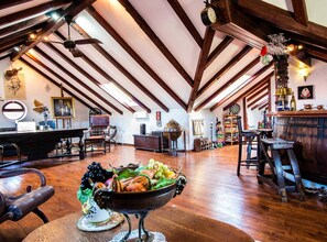 Interior - Authentic Dalmatian Hillside Escape With Pool, Sauna & BBQ - Seven Bedroom Holiday Home (Sestanovac)