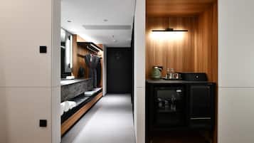 Classic Single Room, Non Smoking, Housekeeping | Room amenity