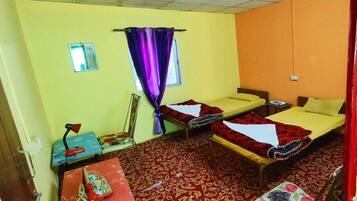 Deluxe Duplex, Balcony, Mountain View | In-room safe, free WiFi