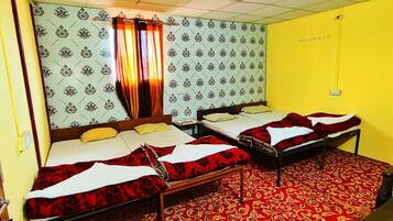 Deluxe Room, Mountain View | In-room safe, free WiFi