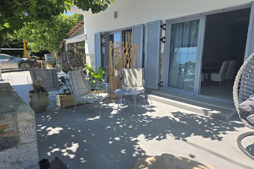 ILIA SUITE EVIA GREECE "THALASSA"