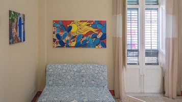 Comfort Apartment, Balcony, City View | Interior