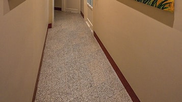 Comfort-Apartment, Balkon, Stadtblick | Innenbereich